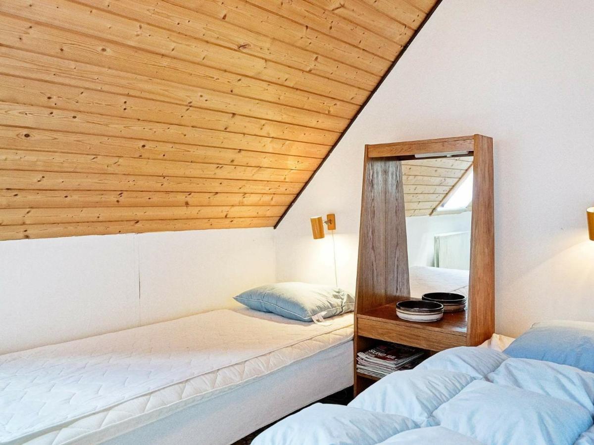 4 Person Holiday Home In Nex Balke Ngoại thất bức ảnh
